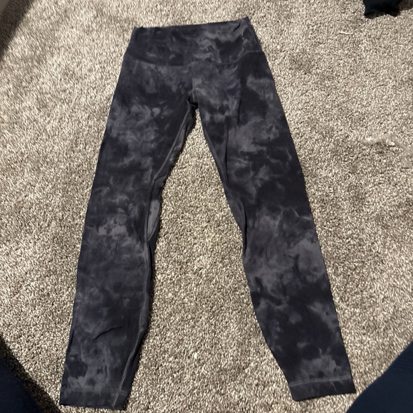 lululemon athletica Pants - lululemon athletica Charcoal Tie-Dye Leggings